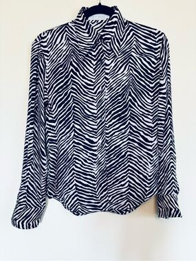 Women’s Black & White Silk Zebra Print Button-Down Shirt